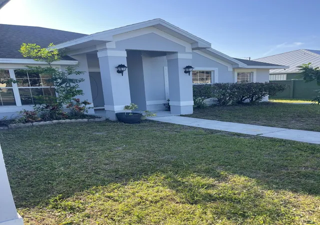 Photo 3 of Single family home for sale at 688 Sw Heather St, Port Saint Lucie, FL 34983 | MLS# B26035775 | Listing updated on 2026-09-16