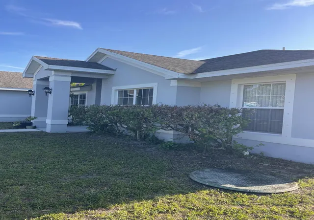 Photo 3 of Single family home for sale at 688 SW Heather St, Port Saint Lucie, FL 34983 | MLS# B26035775 | Listing updated on 2026-09-16
