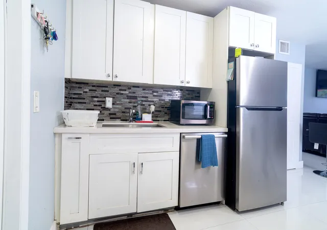 Photo 3 of Single family home for sale at 506 Worthmore Dr, Lake Worth Beach, FL 33460 | MLS# B26036103 | Listing updated on 2026-09-15