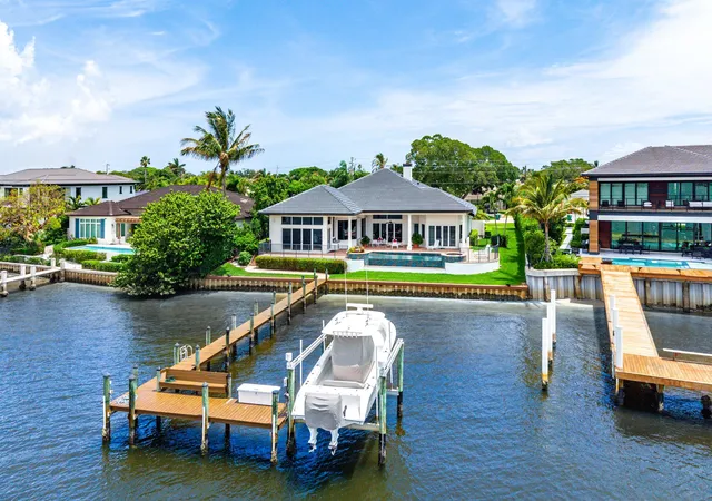 Photo 1 of Sale Pending at 47 River Dr, Jupiter, FL 33469 | MLS# B26036288 | Listing updated on 2026-09-14