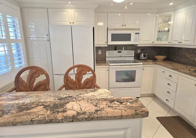 Photo 4 of Condo for sale at 3205 Portofino Point #K1, Coconut Creek, FL 33066 | MLS# B26037617 | Listing updated on 2026-09-15
