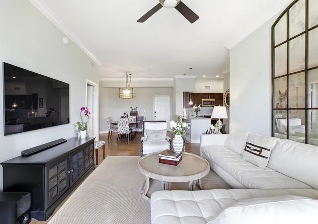 Listing Photo 5 - Condo for sale in building located at 11750 Saint Andrews Pl, Wellington, FL 33414 - Unit #302