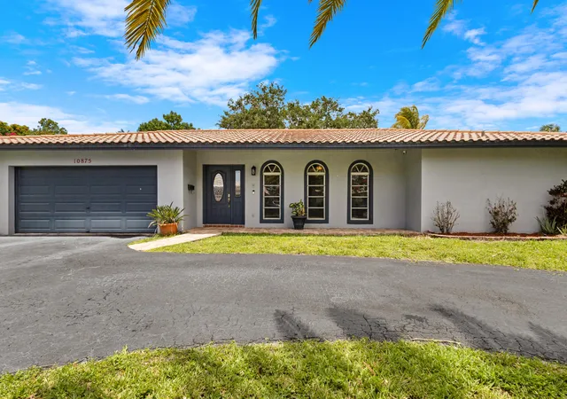 Photo 3 of Single family home for sale at 10875 NW 40th Street, Coral Springs, FL 33065 | MLS# B26037676 | Listing updated on 2026-09-23