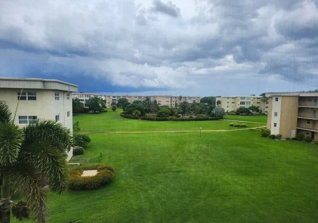Photo 3 of Condo for sale at 2600 Ne 1st Lane #402, Boynton Beach, FL 33435 | MLS# B26038111 | Listing updated on 2026-09-15