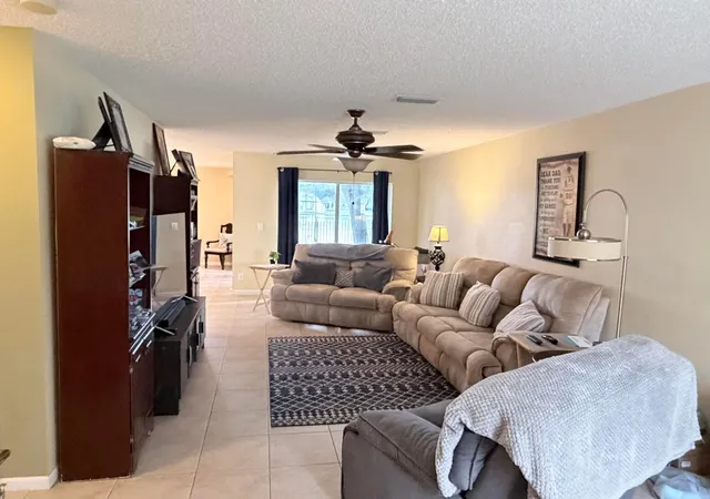 Photo 3 of Single family home for sale at 6718 Duval Ave, West Palm Beach, FL 33411 | MLS# B26038292 | Listing updated on 2026-10-05