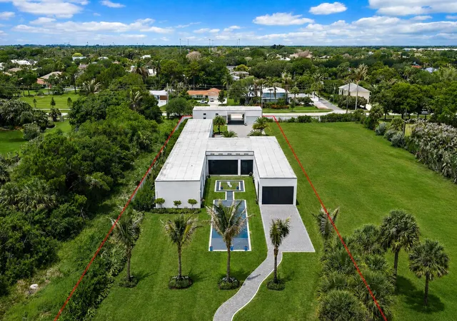 Photo 3 of Single family home for sale at 9741 SE Gomez Ave, Hobe Sound, FL 33455 | MLS# B26038591 | Listing updated on 2026-09-15