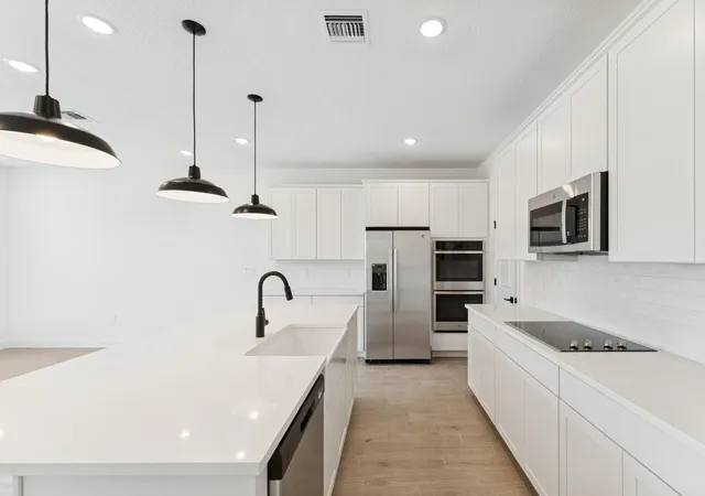 Photo 3 of Townhouse for sale at 200 Se Birch Ter, Stuart, FL 34997 | MLS# B26038698 | Listing updated on 2026-09-13