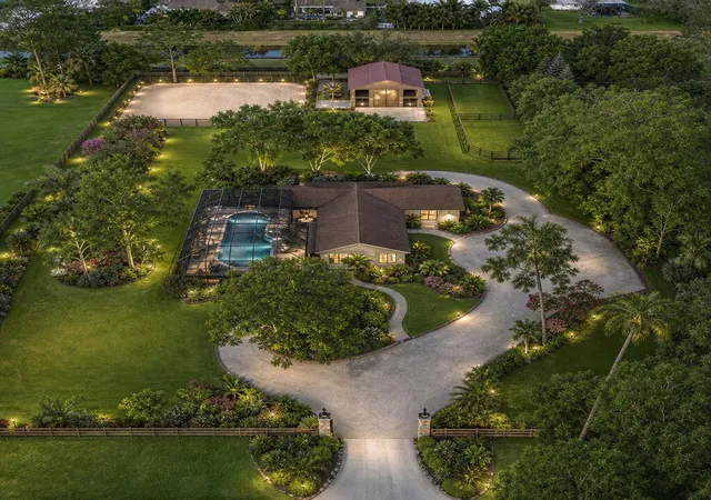 Photo 3 of Single family home for sale at 749 W Rambling Dr, Wellington, FL 33414 | MLS# B26039399 | Listing updated on 2026-09-29