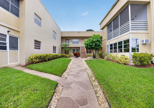 Photo 3 of Condo for sale at 506 E Capri Rd #506, Delray Beach, FL 33484 | MLS# B26039939 | Listing updated on 2026-09-15
