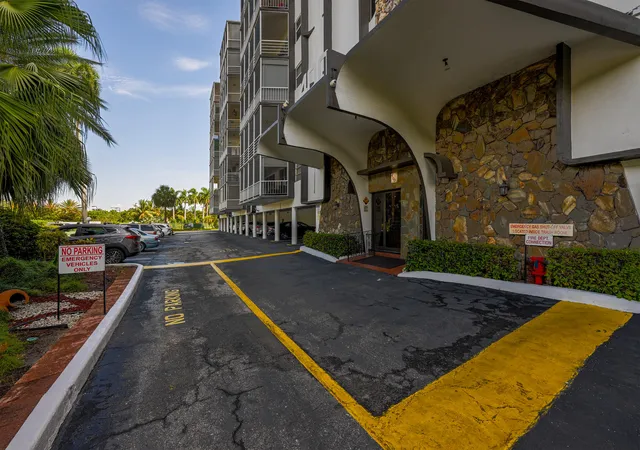 Photo 1 of Condo for sale at 400 Diplomat Pkwy #612, Hallandale Beach, FL 33009 | MLS# B26040310 | Listing updated on 2026-09-23