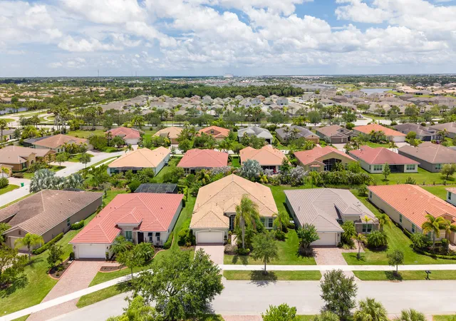 Photo 3 of Single family home for sale at 11331 Sw Aspen Ln, Port St Lucie, FL 34987 | MLS# B26040944 | Listing updated on 2026-09-13