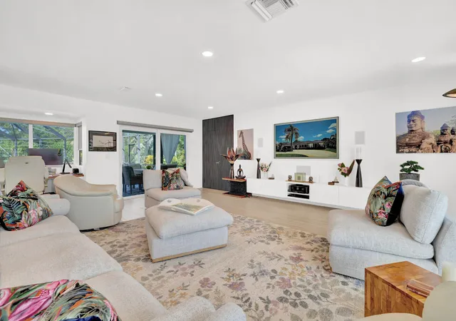 Photo 3 of Single family home for sale at 10644 Ave Of The Pga, Palm Beach Gardens, FL 33418 | MLS# B26041223 | Listing updated on 2026-09-14
