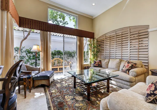 Photo 3 of Single family home for sale at 402 Eagleton Cvs Way, Palm Beach Gardens, FL 33418 | MLS# B26041229 | Listing updated on 2026-09-14
