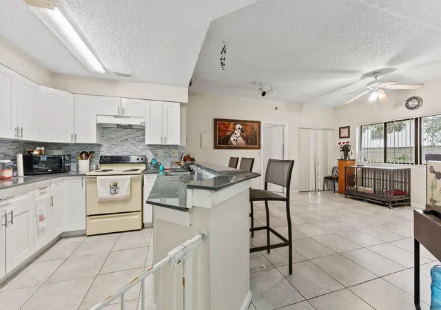 Photo 4 of Condo for sale at 2550 SW 18th Terrace #2103, Fort Lauderdale, FL 33315 | MLS# B26041267 | Listing updated on 2026-09-15