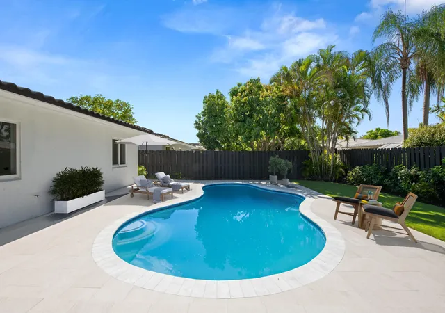Photo 3 of Single family home for sale at 1750 NE 49th Street, Oakland Park, FL 33334 | MLS# B26041287 | Listing updated on 2026-09-16