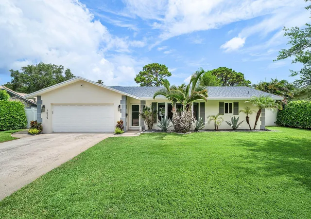 Photo 1 of Sale Pending at 1029 W Palmetto Park Rd, Boca Raton, FL 33486 | MLS# B26041549 | Listing updated on 2026-10-05