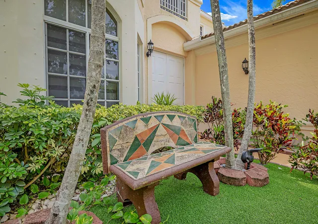 Photo 2 of Single family home for sale at 6401 Sw 195th Avenue, Fort Lauderdale, FL 33332 | MLS# B26041765 | Listing updated on 2026-09-15