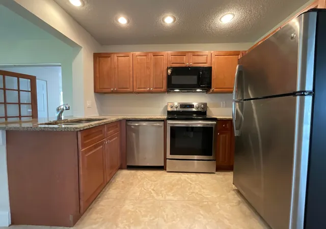Photo 2 of Sale Pending at 2016 Sw 16th Avenue, Boynton Beach, FL 33426 | MLS# B26041774 | Listing updated on 2026-09-16