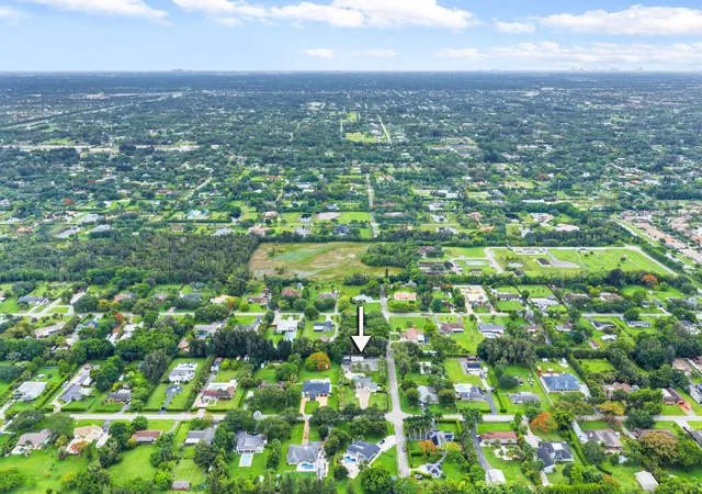 Photo 2 of Sale Pending at 5700 Sw 196th Lane, Southwest Ranches, FL 33332 | MLS# B26042021 | Listing updated on 2026-09-16