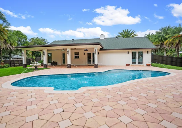 Photo 3 of Sale Pending at 5700 Sw 196th Lane, Southwest Ranches, FL 33332 | MLS# B26042021 | Listing updated on 2026-09-16