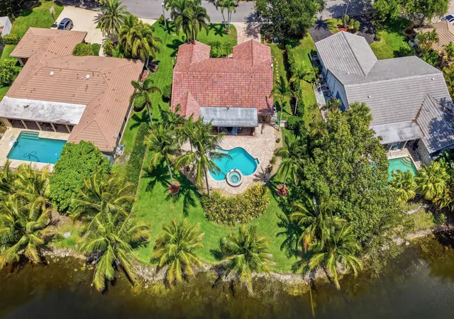 Photo 3 of Single family home for sale at 2017 Nw 102nd Terrace, Coral Springs, FL 33071 | MLS# B26042099 | Listing updated on 2026-09-16