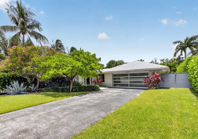 Photo 2 of Sale Pending at 2006 Nw 3rd Avenue, Delray Beach, FL 33444 | MLS# B26042365 | Listing updated on 2026-09-15