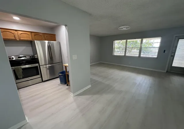 Photo 3 of Condo for sale at 21 Salisbury A, West Palm Beach, FL 33417 | MLS# B26042935 | Listing updated on 2026-09-15