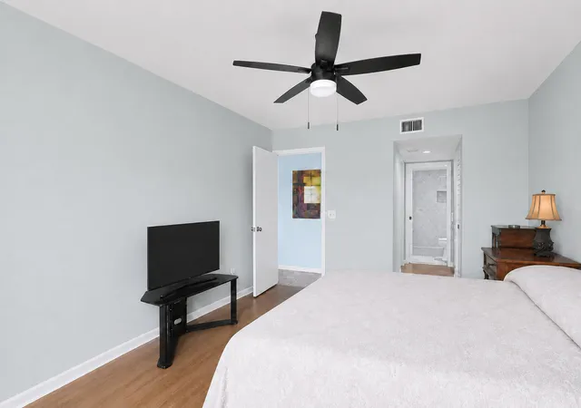 Photo 4 of Condo for sale at 7892 Willow Springs Dr #1517, Greenacres, FL 33467 | MLS# B26043208 | Listing updated on 2026-09-15