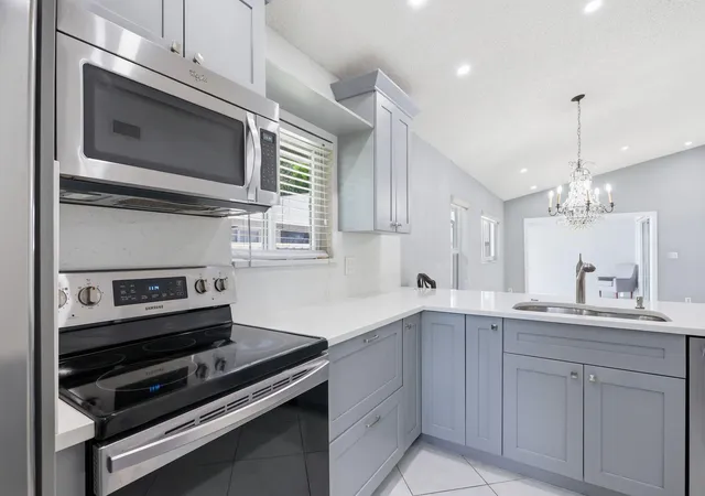 Photo 3 of Single family home for sale at 8621 Jasmine Way, Boca Raton, FL 33496 | MLS# B26043880 | Listing updated on 2026-09-14