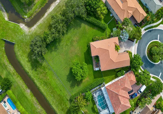 Photo 1 of Single family home for sale at 1215 Creekside Dr, Wellington, FL 33414 | MLS# B26043961 | Listing updated on 2026-09-24