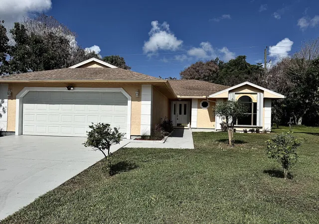Photo 1 of Single family home for sale at 3053 Se Wake Rd, Port Saint Lucie, FL 34984 | MLS# B26043969 | Listing updated on 2026-09-15