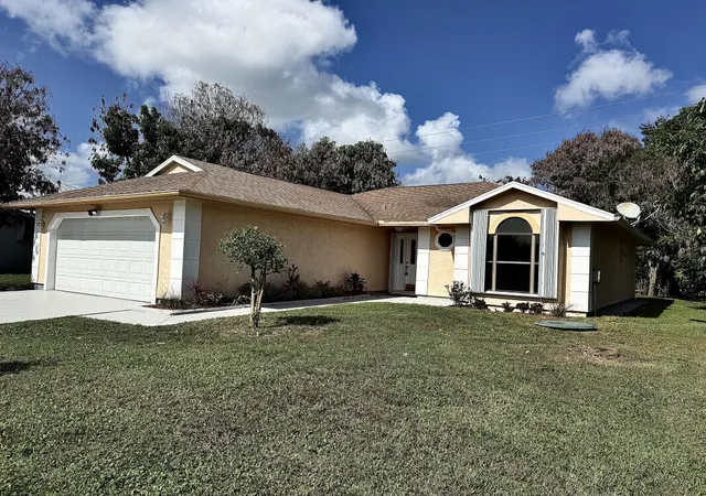 Photo 2 of Single family home for sale at 3053 Se Wake Rd, Port Saint Lucie, FL 34984 | MLS# B26043969 | Listing updated on 2026-09-15