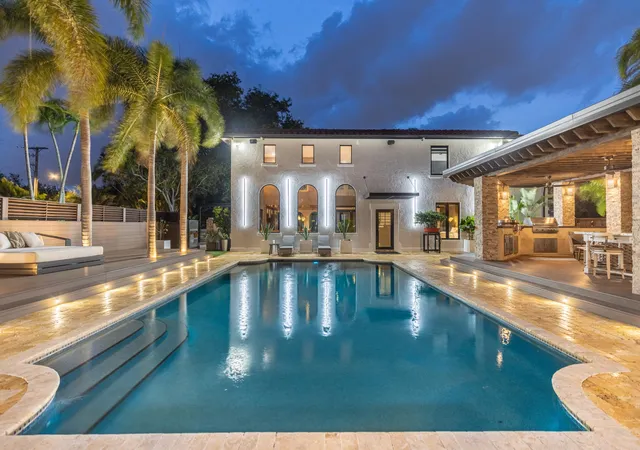 Photo 1 of Single family home for sale at 290 Nw 6th Street, Boca Raton, FL 33432 | MLS# B26043971 | Listing updated on 2026-09-14
