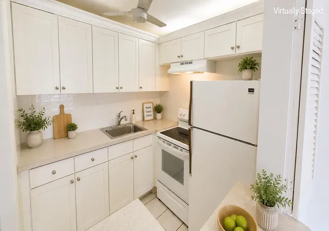 Photo 4 of Condo for sale at 338 Camden O, West Palm Beach, FL 33417 | MLS# B26044166 | Listing updated on 2026-09-14