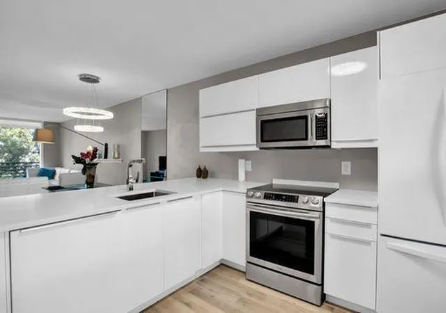 Photo 3 of Condo for sale at 3503 Oaks Way #303, Pompano Beach, FL 33069 | MLS# B26044426 | Listing updated on 2026-09-13