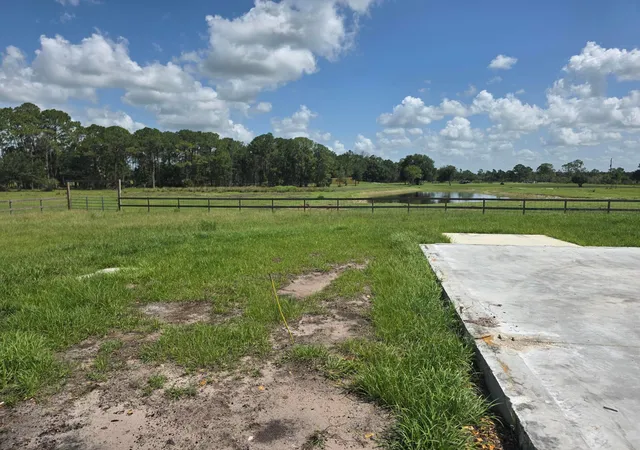 Photo 4 of House for sale at 12271 NE 124th Avenue, Okeechobee, FL 34972 | MLS# B26044887 | Listing updated on 2026-09-14