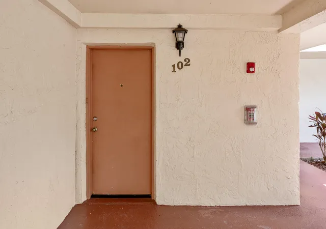 Photo 3 of Sale Pending at 7401 Nw 16th Street #102, Plantation, FL 33313 | MLS# B26045334 | Listing updated on 2026-09-14
