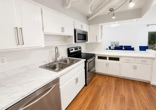 Photo 2 of Townhouse for sale at 6639 Sw 41st Place #41, Davie, FL 33314 | MLS# B26045343 | Listing updated on 2026-09-13