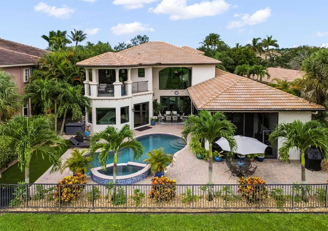 Photo 4 of Single family home for sale at 8729 Wellington View Dr, West Palm Beach, FL 33411 | MLS# B26045369 | Listing updated on 2026-09-14