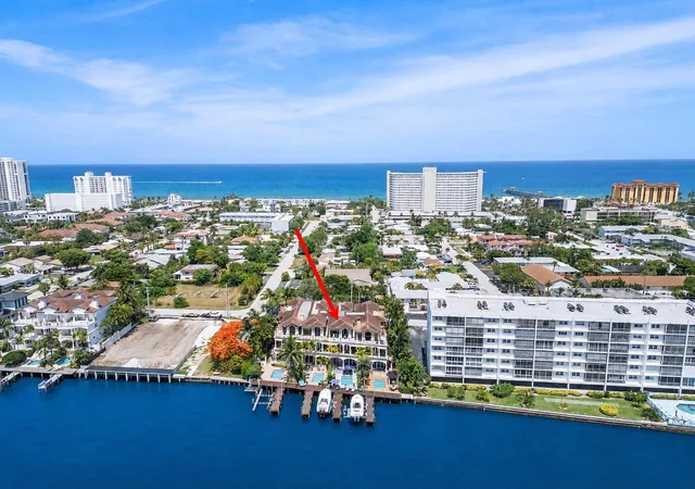 Townhouse for sale at 449 NE 19th Avenue, Deerfield Beach, FL 33441 | MLS# B26045440