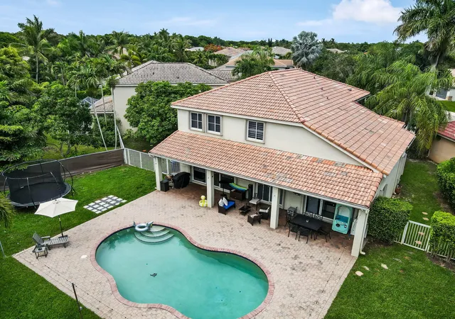 Photo 2 of Single family home for sale at 4411 Stone Ridge Way, Weston, FL 33331 | MLS# B26045951 | Listing updated on 2026-10-06