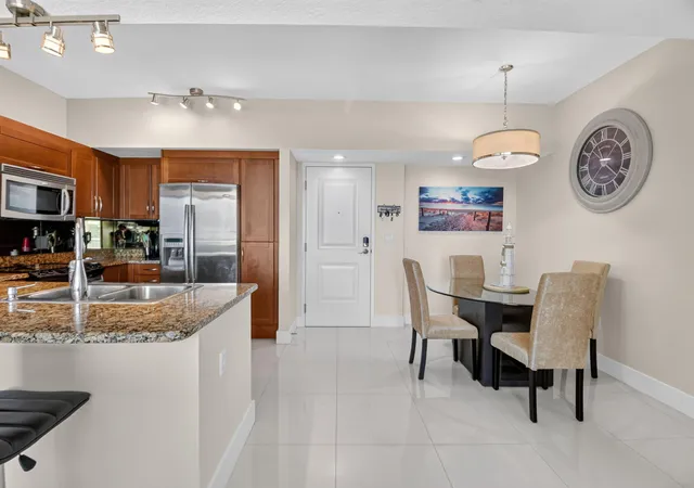 Photo 3 of Condo for sale at 450 N Federal Hwy #1406, Boynton Beach, FL 33435 | MLS# B26046020 | Listing updated on 2026-09-14