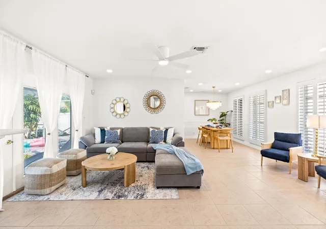 Photo 3 of Single family home for sale at 1961 NE 62nd Court, Fort Lauderdale, FL 33308 | MLS# B26046052 | Listing updated on 2026-09-15