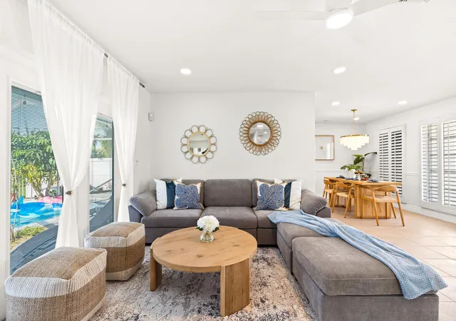 Photo 4 of Single family home for sale at 1961 NE 62nd Court, Fort Lauderdale, FL 33308 | MLS# B26046052 | Listing updated on 2026-09-15