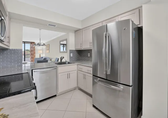 Photo 2 of Condo for sale at 2070 Homewood Blvd #5050, Delray Beach, FL 33445 | MLS# B26046343 | Listing updated on 2026-09-15