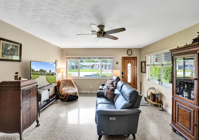 Photo 2 of Single family home for sale at 501 Ne 28th Street, Wilton Manors, FL 33334 | MLS# B26046390 | Listing updated on 2026-09-13