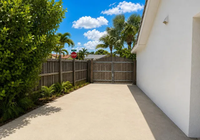 Photo 15 of Single family home for sale at 17202 SW 149th Place, Miami, FL 33187 | MLS# B26046409 | Listing updated on 2026-10-06