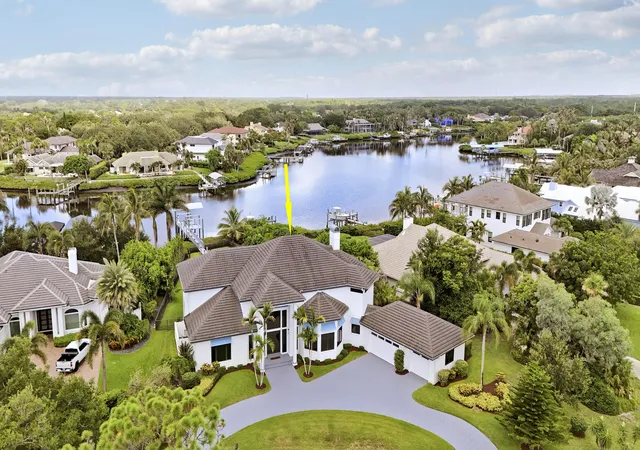 Photo 1 of Single family home for sale at 18411 Se Lakeside Dr, Jupiter, FL 33469 | MLS# B26046792 | Listing updated on 2026-09-15