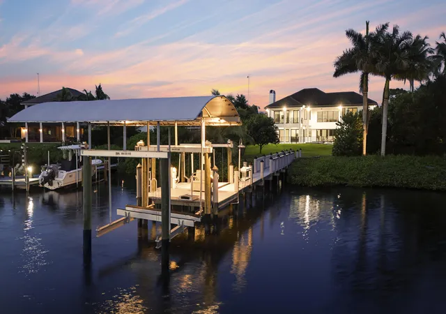 Photo 3 of Single family home for sale at 18411 Se Lakeside Dr, Jupiter, FL 33469 | MLS# B26046792 | Listing updated on 2026-09-15