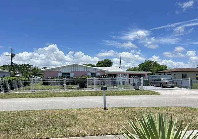 Photo 2 of Single family home for sale at 14620 E Polk St, Miami, FL 33176 | MLS# B26046804 | Listing updated on 2026-10-07
